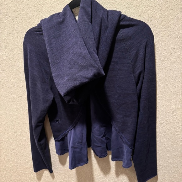 Lululemon Pull Me Over Hoodie size 6 Dark Purple - Picture 3 of 8